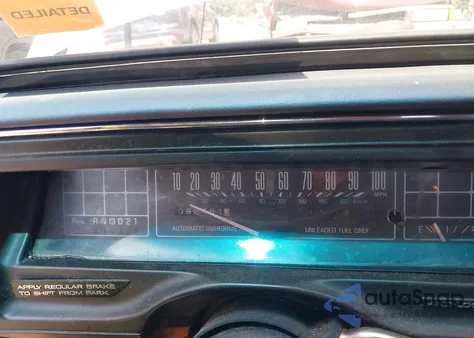 1993 Buick Lesabre Custom/90Th Anniversary z USA, uszkodzony, nr VIN 1G4HP53L9PH401961